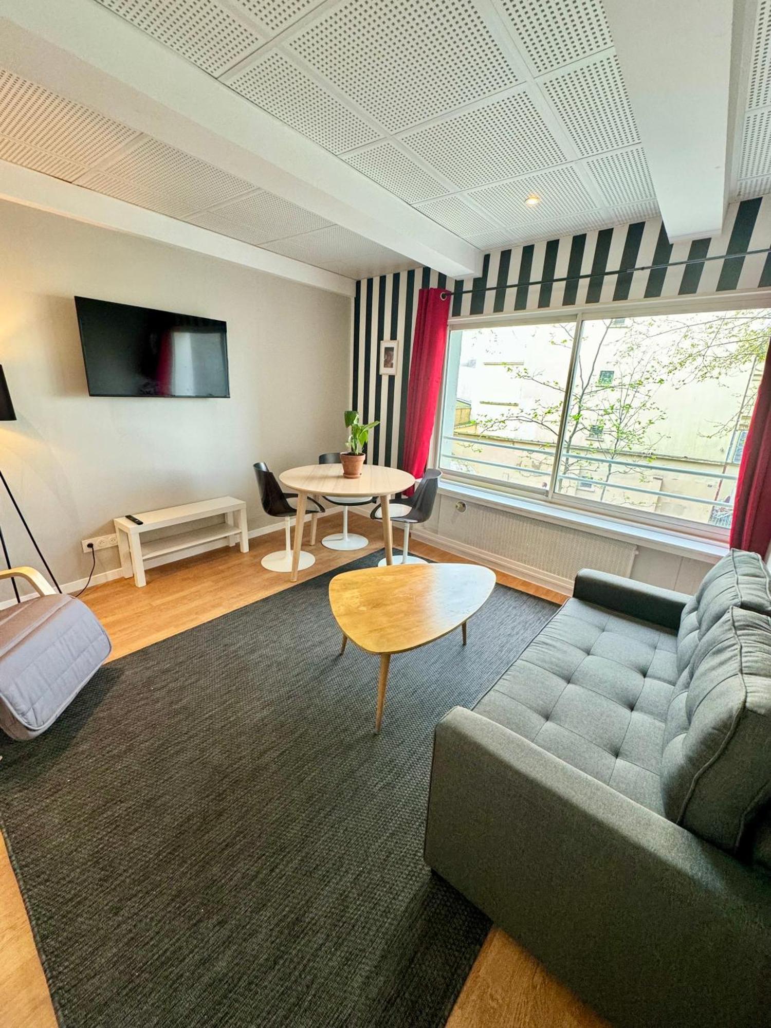 Appartement Lumineux Et Renove Pres De Montmartre "Amelie" Paris Exterior foto