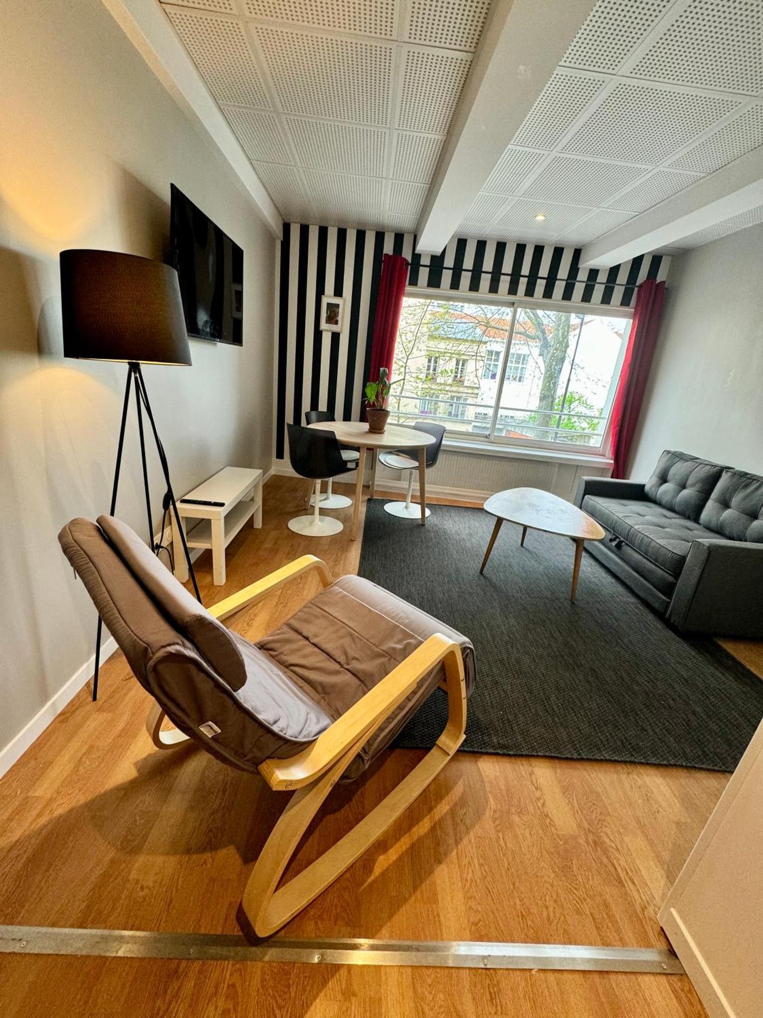 Appartement Lumineux Et Renove Pres De Montmartre "Amelie" Paris Exterior foto